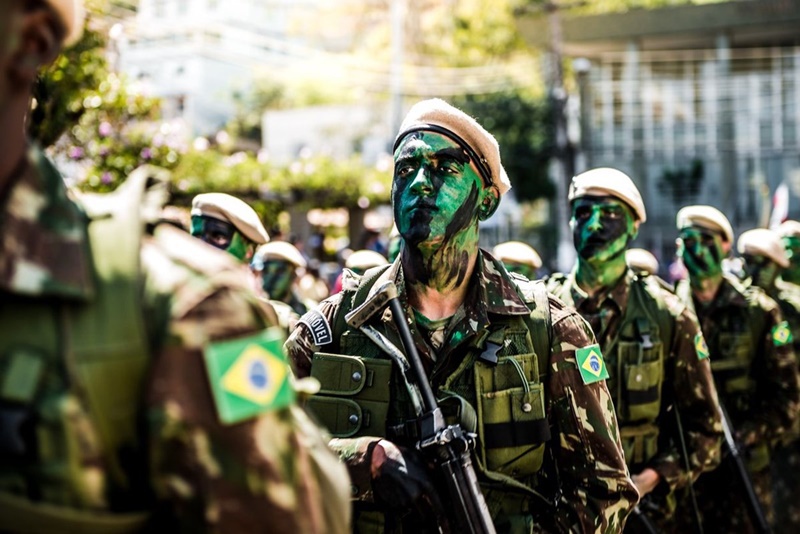 Mulheres Sejam Sargento de carreira do Exército Brasileiro